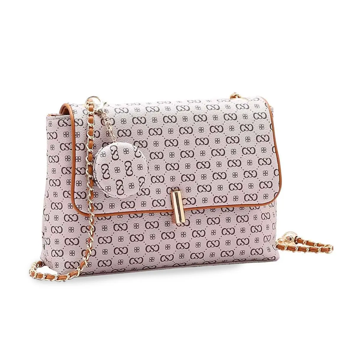 Bolsa feminina Chenson Elegance Luxo na cor bege com estampa de logotipo repetido, detalhes em corrente dourada e acabamento em PU.